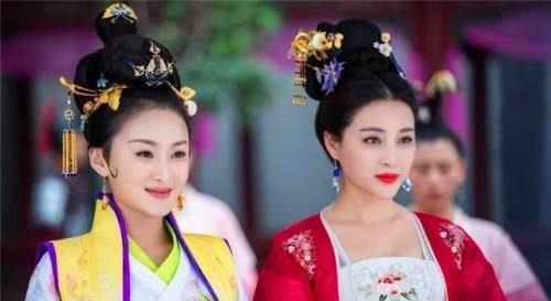 韩琦初见皇后吃瓜视频播放,韩琦初见皇后场面逗趣